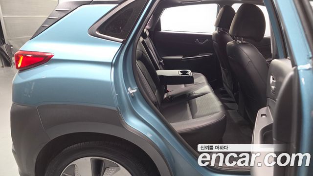 Hyundai Kona Electric Premium 2019 — фото 11