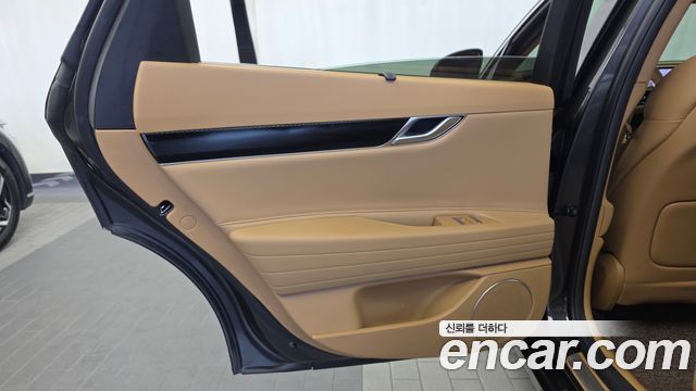 Genesis G80 (RG3) Gasoline 2.5 Turbo AWD 2026 — фото 25