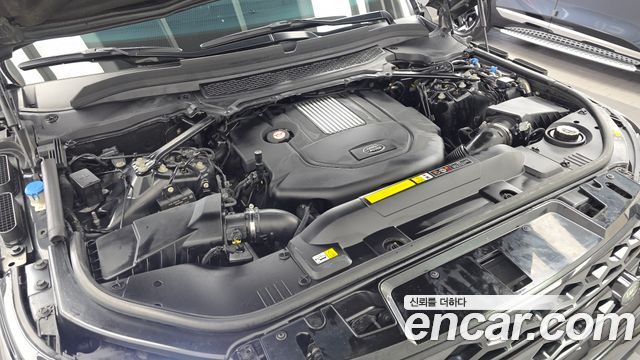 Land Rover Range Rover Sport (II) 3.0 SDV6 HSE Dynamic 2016 — фото 6