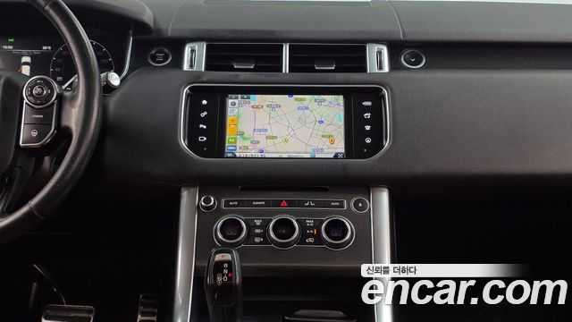 Land Rover Range Rover Sport (II) 3.0 SDV6 HSE Dynamic 2016 — фото 14