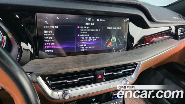 Kia Mohave The Master Diesel 3.0 4WD 6-Seater Masters 2023 — фото 20