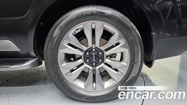 Kia Mohave The Master Diesel 3.0 4WD 6-Seater Masters 2023 — фото 27