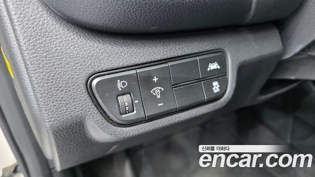 Kia Seltos Gasoline 1.6 Turbo 2WD Noblesse 2020 — фото 12