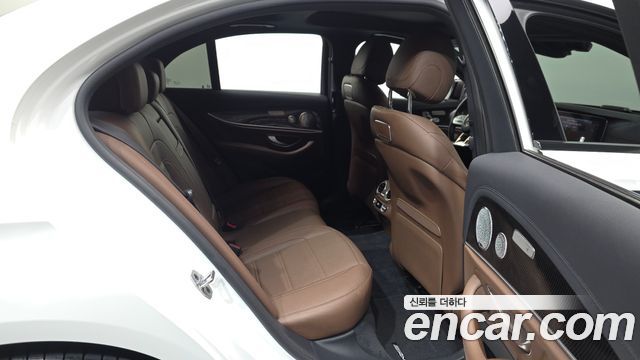 Mercedes-Benz E-Class (W213) E63 AMG 4MATIC+ 2019 — фото 12