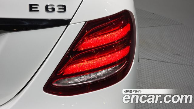 Mercedes-Benz E-Class (W213) E63 AMG 4MATIC+ 2019 — фото 23
