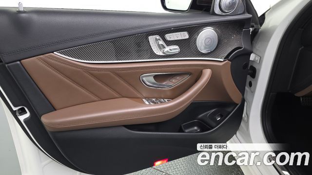 Mercedes-Benz E-Class (W213) E63 AMG 4MATIC+ 2019 — фото 24
