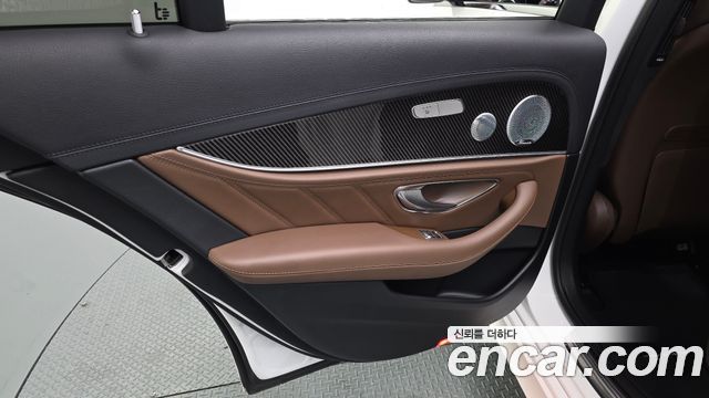 Mercedes-Benz E-Class (W213) E63 AMG 4MATIC+ 2019 — фото 25