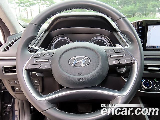 Hyundai Sonata (DN8) 2.0 LPG(Disabled Person) Premium 2021 — фото 8