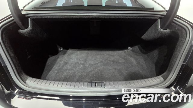 Genesis G80 3.3 GDI Luxury 2017 — фото 19