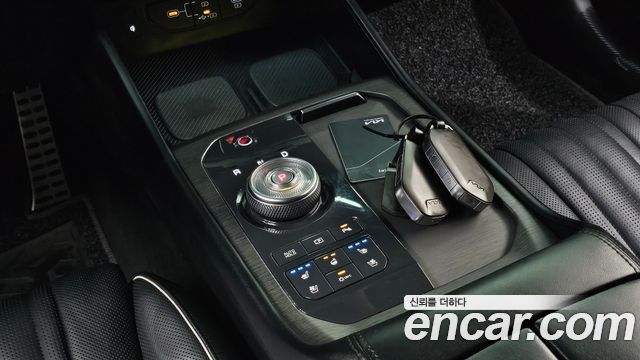 Kia K8 Hybrid Signature 2025 — фото 9