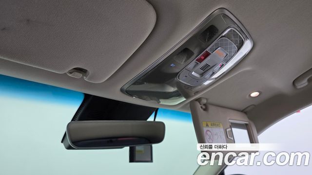 Genesis GV70 2.5T Gasoline 2WD 2023 — фото 19