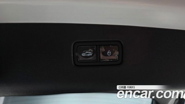 Genesis GV70 2.5T Gasoline 2WD 2023 — фото 20
