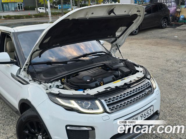 Land Rover Range Rover Evoque 2.0 TD4 SE 2017 — фото 24