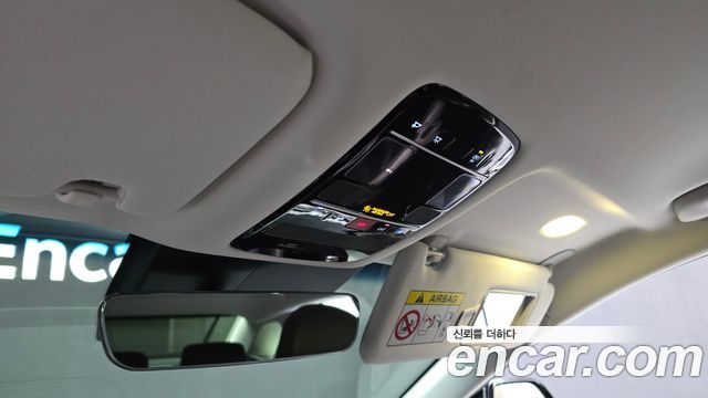 Hyundai Grandeur (GN7) 2,5 Gasoline 2WD Exclusive 2023 — фото 24
