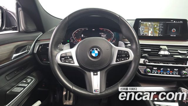 BMW 6 Series GT (G32) 640i xDrive M Sport 2020 — фото 16