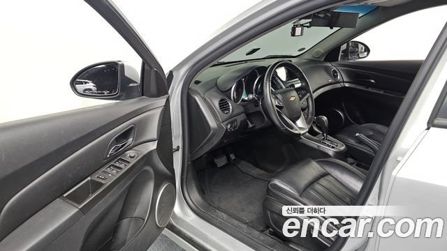 Chevrolet Amazing New Cruze 1.8 LT Deluxe 2016 — фото 10