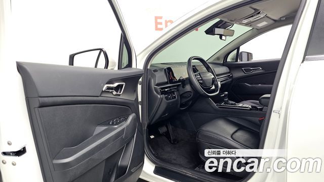 Kia Sportage (V) Gasoline 1.6 Turbo 2WD Prestige 2025 — фото 10