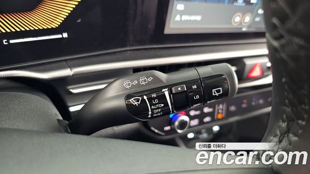 Kia Sportage (V) Gasoline 1.6 Turbo 2WD Prestige 2025 — фото 22
