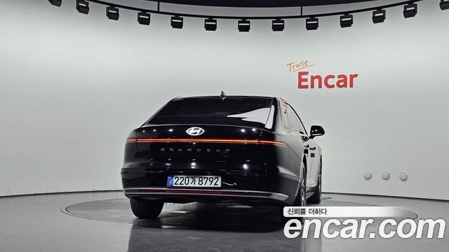Hyundai Grandeur (GN7) 3.5 LPG 2WD Premium 2023 — фото 4