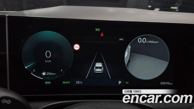 Hyundai Tucson Hybrid (NX4) HEV 1.6 2WD Inspiration 2024 — фото 8