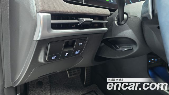 Hyundai Tucson Hybrid (NX4) HEV 1.6 2WD Inspiration 2024 — фото 18