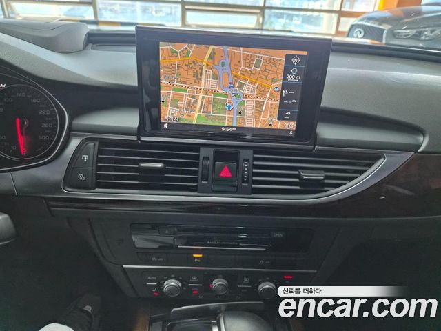 Audi A6 2.0 TDI Dynamic C7 2013 — фото 9