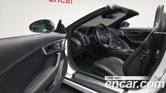 Jaguar F-TYPE P300 Convertible X152 2020 — фото 10