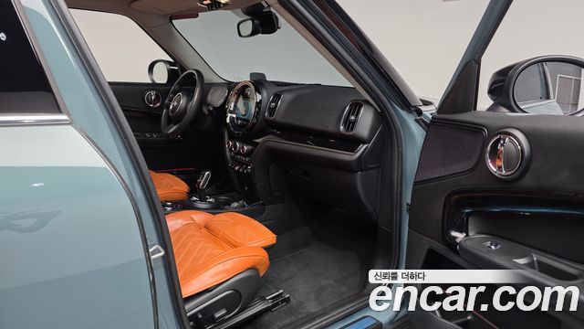 MINI Cooper Countryman Classic 2nd 2024 — фото 11