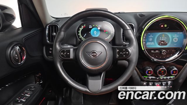 MINI Cooper Countryman Classic 2nd 2024 — фото 13
