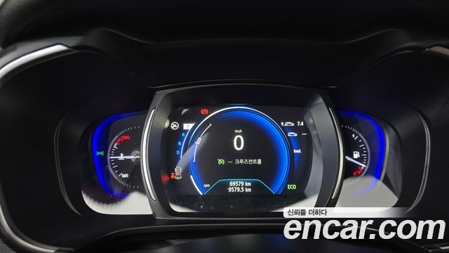 Renault Korea QM6 2.0 LPe RE Signature 2WD 2022 — фото 8