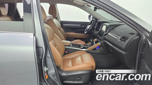 Renault Korea QM6 2.0 LPe RE Signature 2WD 2022 — фото 26
