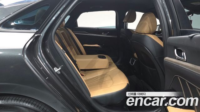 Kia K5 Hybrid (III) Signature 2020 — фото 11