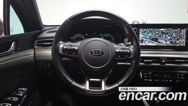 Kia K5 Hybrid (III) Signature 2020 — фото 13