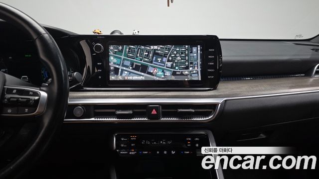 Kia K5 Hybrid (III) Signature 2020 — фото 14