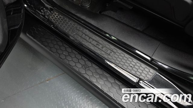 Jeep Wrangler (JL) 2.0 Rubicon Power Top 4Door 2022 — фото 30