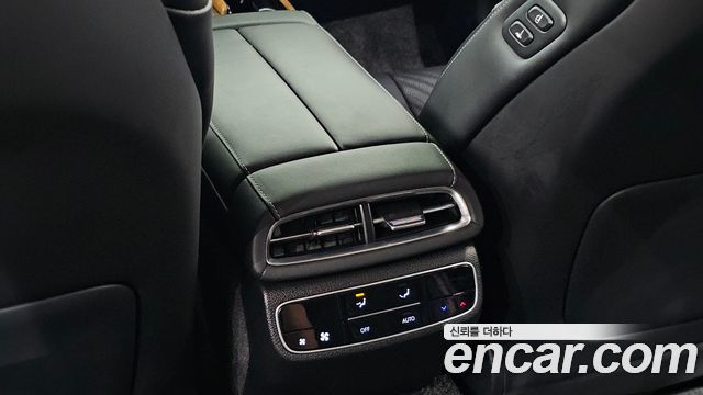 Genesis G80 (RG3) Gasoline 2.5 Turbo 2WD 2022 — фото 31