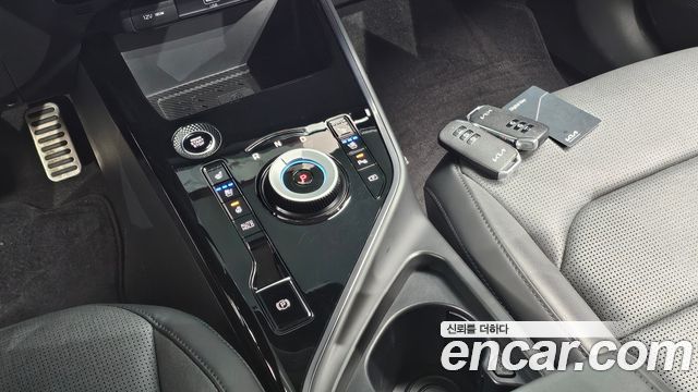 Kia Niro Signature 2022 — фото 19