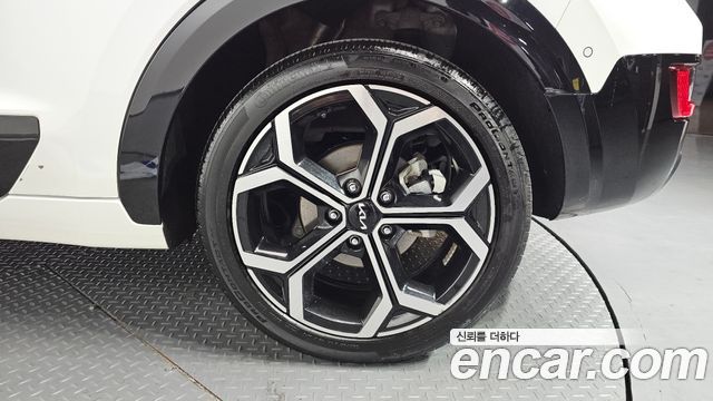 Kia Niro Signature 2022 — фото 21