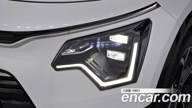 Kia Niro Signature 2022 — фото 22