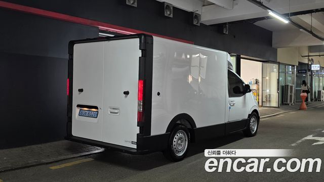 Hyundai ST1 Cargo Premium 2025 — фото 2