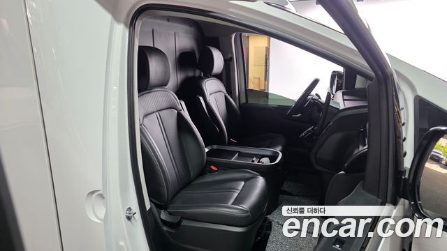 Hyundai ST1 Cargo Premium 2025 — фото 11