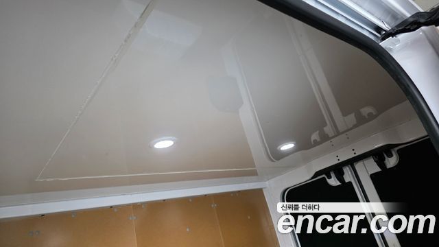Hyundai ST1 Cargo Premium 2025 — фото 32