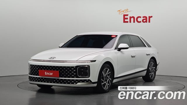 Hyundai Grandeur (GN7) 3.5 LPG 2WD Premium 2023 — фото 1