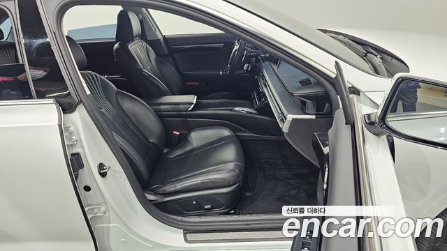 Hyundai Grandeur (GN7) 3.5 LPG 2WD Premium 2023 — фото 10
