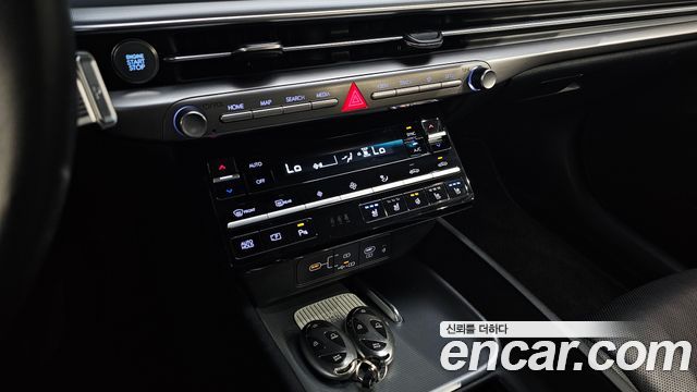 Hyundai Grandeur (GN7) 3.5 LPG 2WD Premium 2023 — фото 16