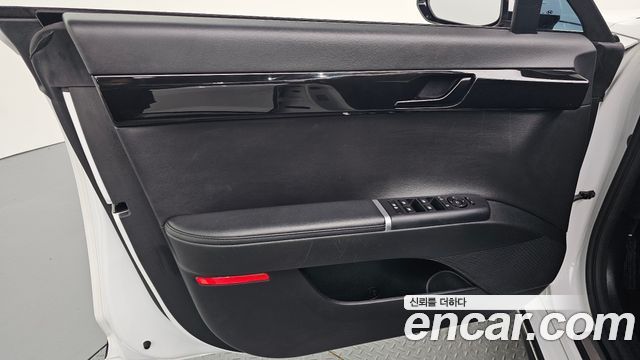 Hyundai Grandeur (GN7) 3.5 LPG 2WD Premium 2023 — фото 24
