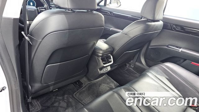 Hyundai Grandeur (GN7) 3.5 LPG 2WD Premium 2023 — фото 30