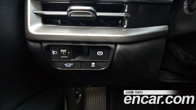 Hyundai Grandeur (GN7) 3.5 LPG 2WD Premium 2023 — фото 16
