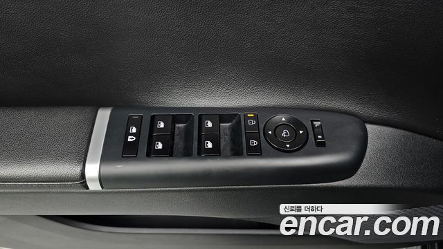 Hyundai Grandeur (GN7) 3.5 LPG 2WD Premium 2023 — фото 17