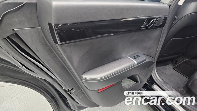 Hyundai Grandeur (GN7) 3.5 LPG 2WD Premium 2023 — фото 25
